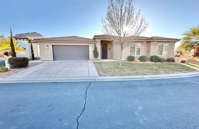 Beautiful 3 Bedroom Home! photos photos