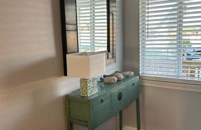 1008 APOLLO BEACH Boulevard Gallery 3