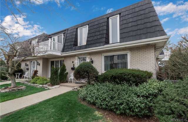 2050 Delaware Avenue Apt E photos photos