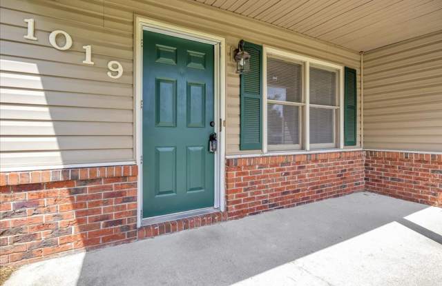 1019 Blue Leaf Pl. Gallery 3