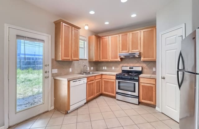 702 Franklin Boulevard - 702 Franklin Boulevard, Austin, TX 78751