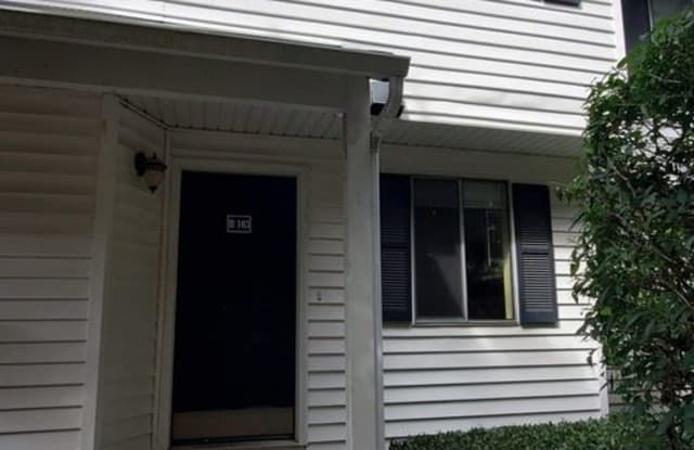 25812 115th Ave SE,  #B103 - 25812 115th Avenue Southeast, Kent, WA 98030