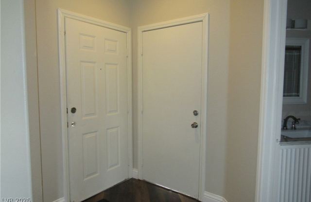 712 Peachy Canyon Circle Gallery 2