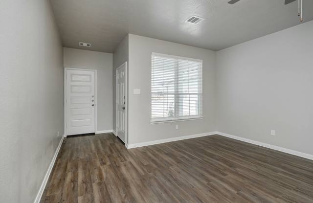 1115 Trellis Pass Gallery 4