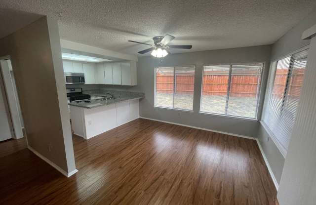 Charming 3-Bedroom Home in Hemet! Gallery 3