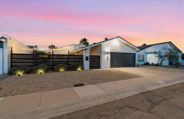 2521 N 87th Way photos photos