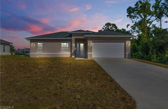 3310 11th Street W photos photos