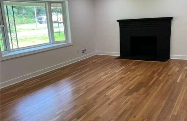 1500 Buford Road Gallery 4