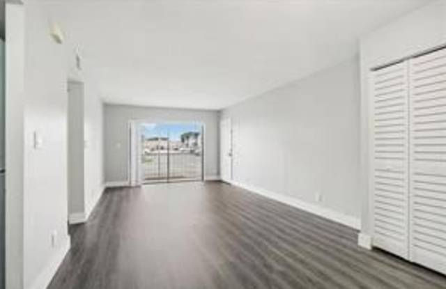 3244 NW 84th Avenue Gallery 4