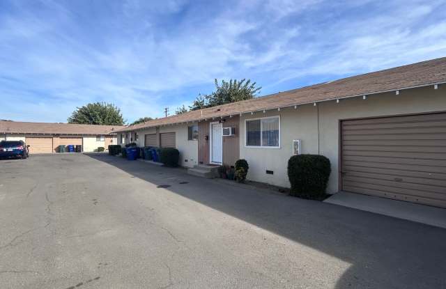 Water, Sewer Included - 913 Byron Lane, Modesto, CA 95351