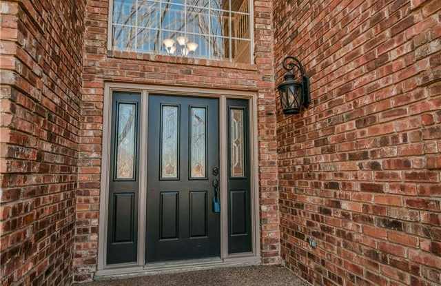 5400 Juniper Court Gallery 3