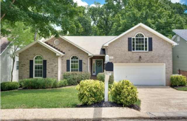 629 Magnolia Lane - 629 Magnolia Lane, Nashville, TN 37211