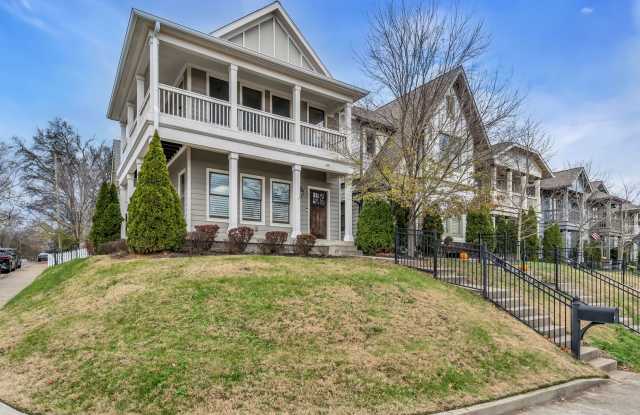 Stunning East Park. Across the street from Shelby Park. Single detached home, corner lot, 3BR 3.5 baths, dog(s) ok, wrap around porch - 1801 Sevier Street, Nashville, TN 37206