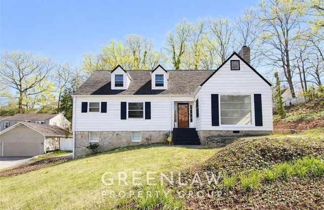 1944 Lyle Avenue photos photos