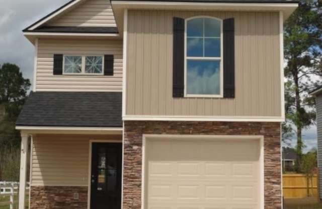 Your Dream Rental Home Awaits: Spacious 3BR/2.5BA in a Charming HOA Neighborhood! Gallery 1