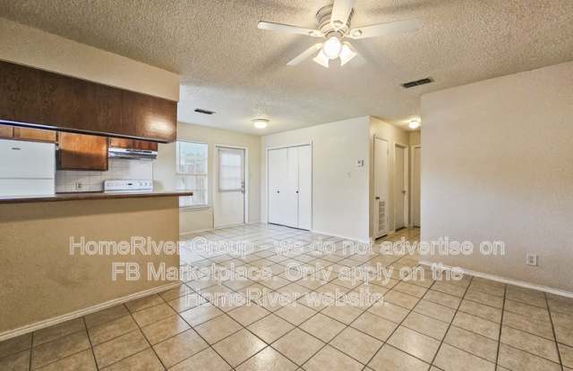 810 W Olmos Dr Gallery 1