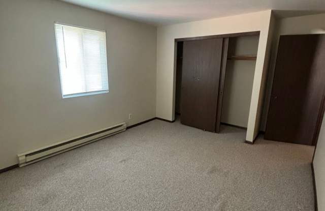 Two bedroom upper appartment Gallery 3