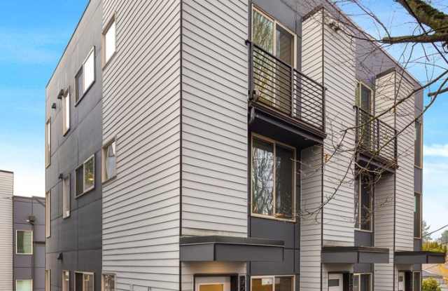 West Seattle Townhome - 2 Bedroom PLUS Den photos photos