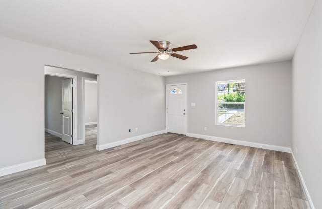 2533 Adair Avenue Gallery 4