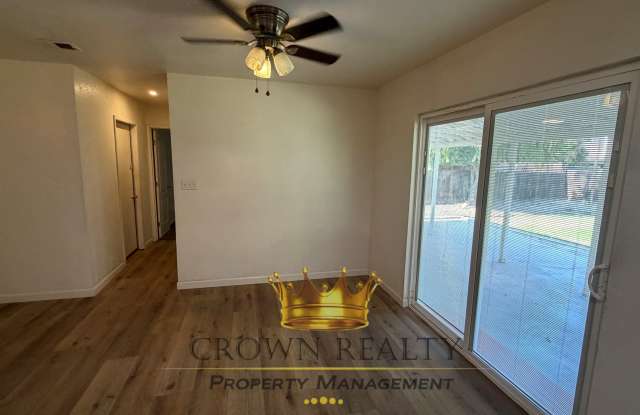 1516 West Oriole Drive Gallery 3