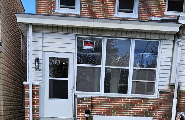 210 Washburn Ave photos photos