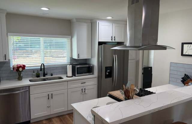 Gorgeous Single-Family Home in San Marcos! photos photos