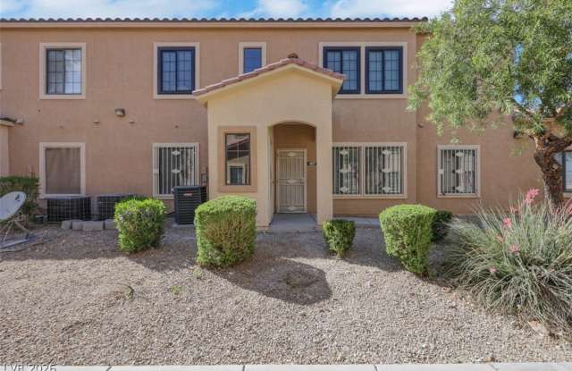 2171 Hussium Hills Street photos photos