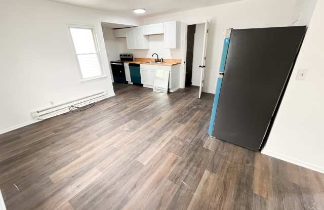 417 Jackson Street - A Gallery 4