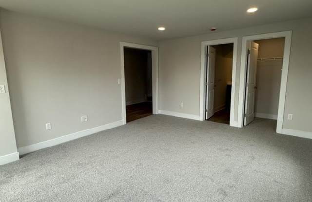 3123 OVERLOOK Drive Gallery 3
