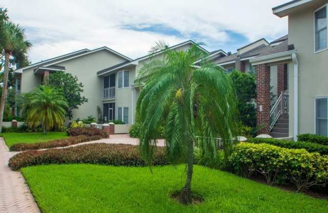 133 E Park Shores Circle Gallery 4