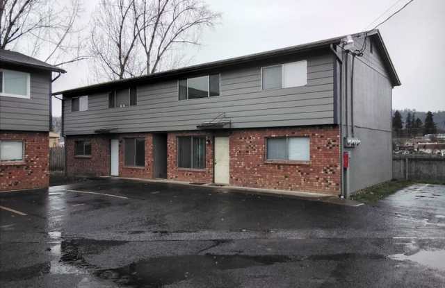 303 NW Tumlin Ave photos photos