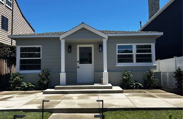 602 Begonia Avenue Gallery 1