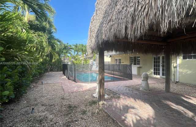 14131 SW 146th Terrace, Miami, FL 33186 - 7206 Gallery 1