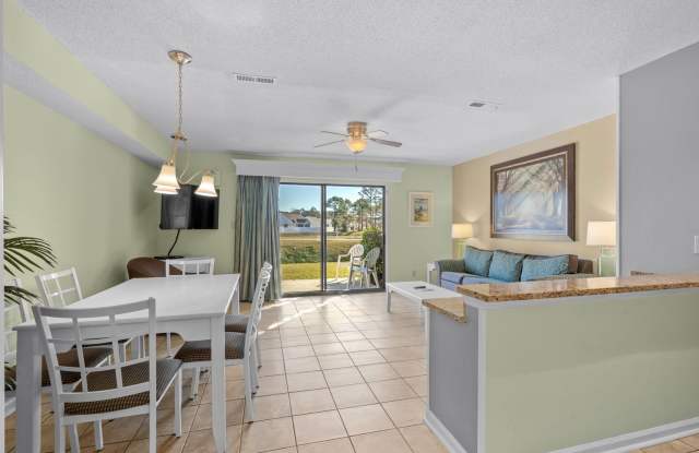 Fully Furnished 2-Bedroom Condo | Flexible Lease Terms Gallery 3