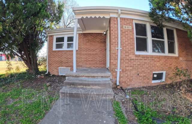 6165 E Boston St photos photos