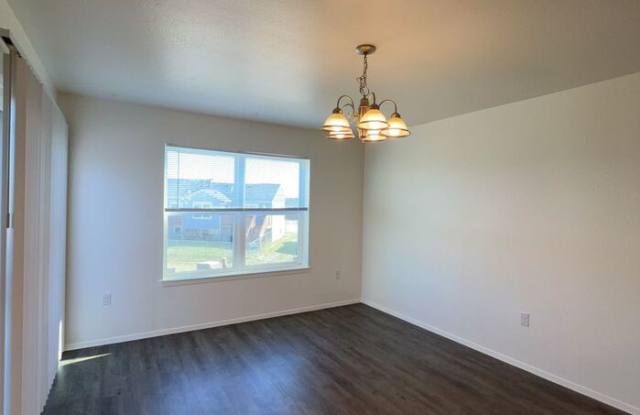 279 Dunn Court Gallery 4