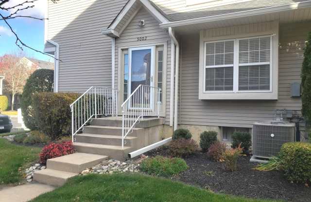 5002 ESSEX Lane photos photos