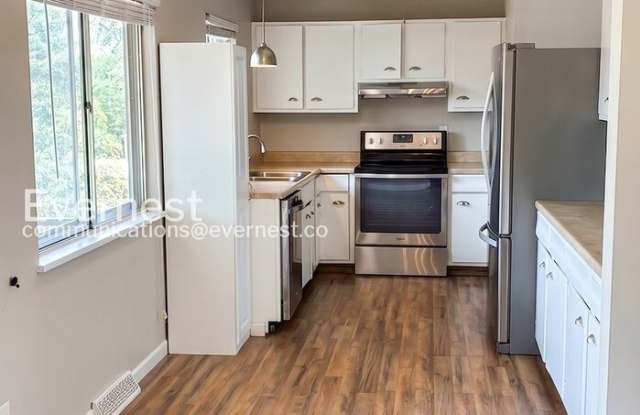 1629 26th Avenue Court Gallery 4