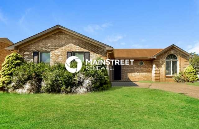8713 Raintree Drive Gallery 1