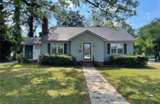 109 N Magnolia Street photos photos