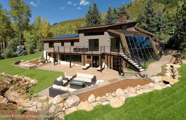 39 Roaring Fork Drive Gallery 4