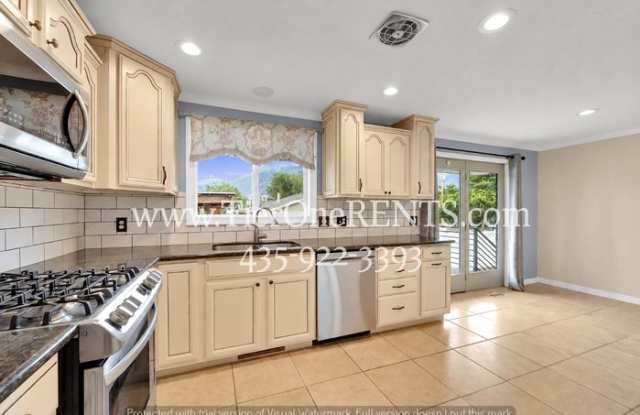 7187 South 1700 East Gallery 4