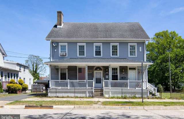 330 E BROADWAY photos photos