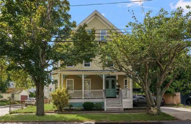 183 Wood Street unit: 3 - 183 Wood Street, Bristol County, RI 02809