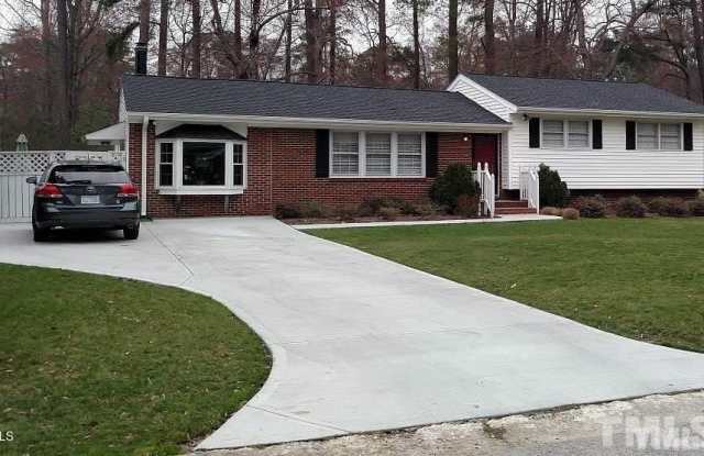 708 Warren Avenue - 708 Warren Avenue, Cary, NC 27511