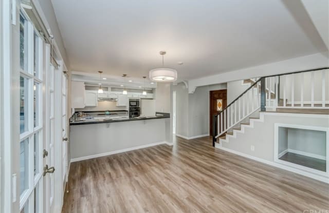 120 S Lucia Avenue - 120 South Lucia Avenue, Redondo Beach, CA 90277