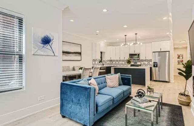 1420 W Winnemac Avenue, photos photos
