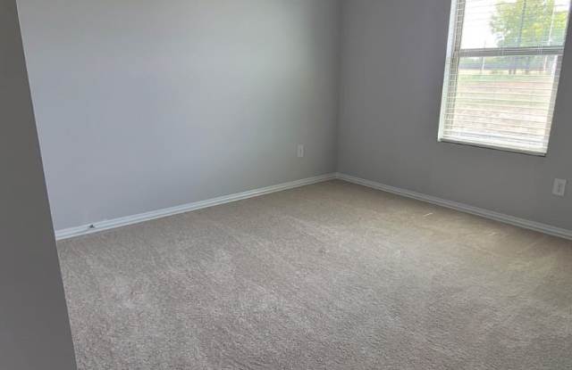 1919 Rolling Ridge Drive Gallery 2