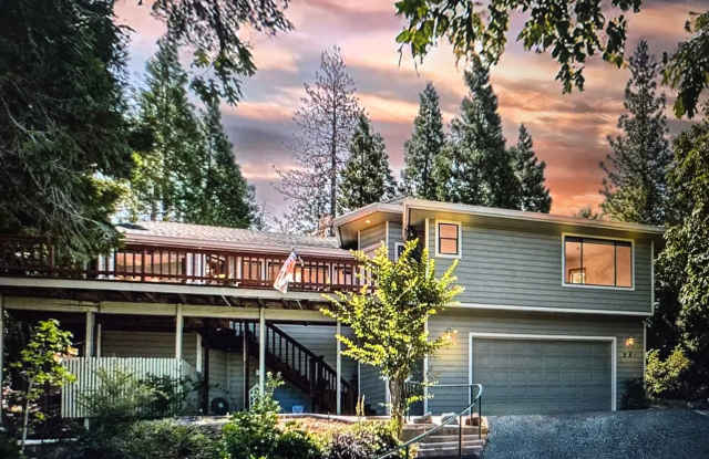 Spacious 3BR House in Murphys photos photos