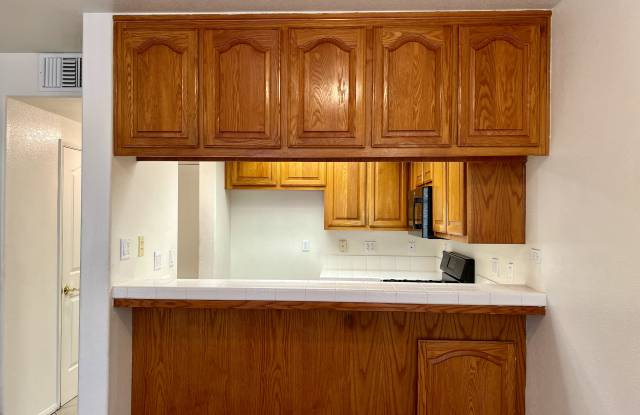 11665 216th St - 11665 216th Street, Lakewood, CA 90715